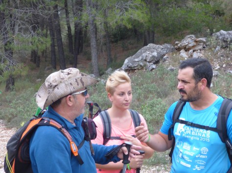 Y hay tiempo para charlar, Emilio, Diego y María José.