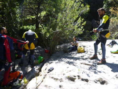 Aquí parando para reponer fuerzas antes de comenzar el tramo inferior.